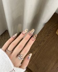 -ONE HEART 美甲美睫品牌店