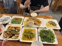 -两兄弟Song Pee Nong(2号店)