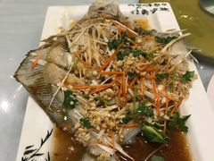 -宾朋海鲜特色美食餐厅·纯手工鲅鱼水饺(兴海路店)