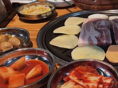 -韩国明洞碳烤肉(常平店)