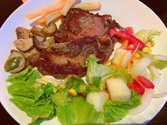 -唐拉雅秀酒店-西锦汇空中BBQ·思创餐厅