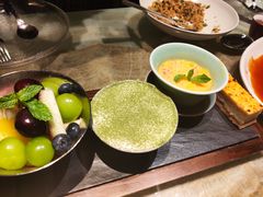 石令鲜果配雪霜-湖滨28中餐厅·西湖宴·杭州君悦酒店