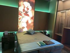 -臻享足道·HIFI影院足疗·泡浴SPA(成华店)