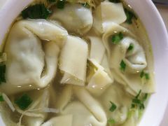 -绿杨馄饨临顿路店