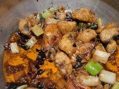 -七欣天香辣蟹火锅(闵行浦江欢乐颂店)