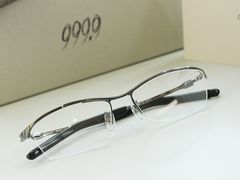 -目艮眼镜SHOWROOM(品牌集合店)