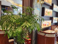 -哈啾嗨·新概念蒙餐(红星新城店)