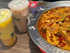 -胖哥俩肉蟹煲(济南世茂国际广场店)
