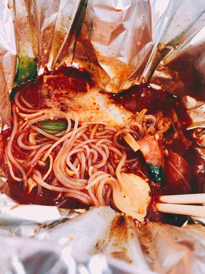 好哥俩锡纸花甲粉-"「锡纸花甲粉」我买的是锡纸水晶粉,因为在.