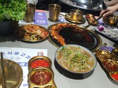 -金会长自助海鲜·烤肉(人民广场店)