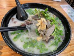 -鸭小妹鸭血粉丝(老门东店)