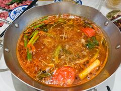 -王奋斗贵州酸汤牛肉火锅