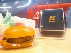 汁汁厚恩格斯单层牛肉堡-肯德基(天津奥城店)
