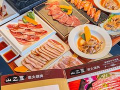 -山之屋炭火烧肉·生啤畅饮(大朗万科中央公园店)