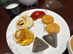 -亚特兰蒂斯-番红花海鲜自助餐厅·鲜活海鲜·小火锅