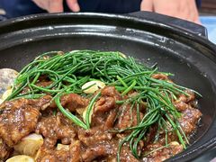 -辛香味烧鱼馆·非遗技艺·排骨红烧肉(光谷医药园店)