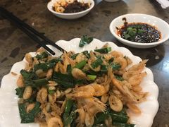 -周家大连水饺(美专校街店)