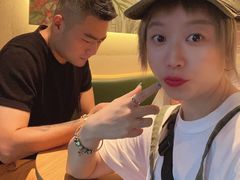 -星巴克(广州淘金路店)