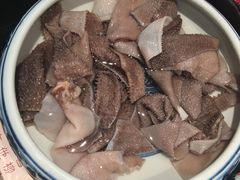 黑毛肚-大红袍火锅料理(尖沙咀店)