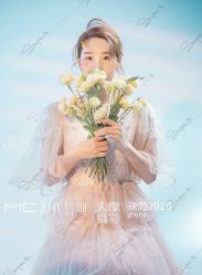 -现代经典婚纱摄影