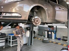 -李师傅修车保养维修连锁(金盏店)
