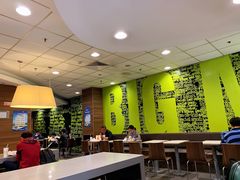 大堂-麦当劳(山大路店)