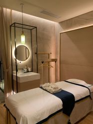 -苑苑vbeauty科技美容SPA
