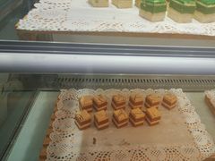 -新艺自助美食城(中山路店)