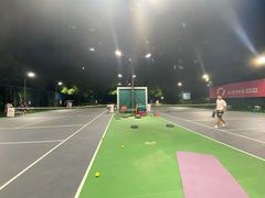 -快网网球俱乐部(徐汇爱建园店)