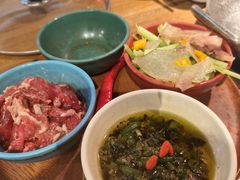 -吃饭皇帝大土家民族菜(正大广场店)