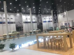 -杭州中沃沃尔沃4S店(滨江区店)