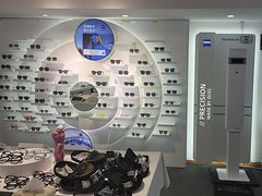 -浮光眼镜·蔡司视觉合作·数字验配中心(陆家嘴店)