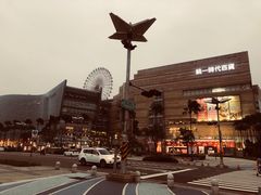 -统一梦时代购物中心