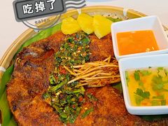 傣家香茅草烤罗非鱼-云腾食府·云南菜