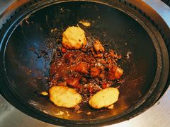 -锅老头海鲜铁锅炖