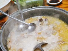 -侠成水上农庄(工业大道店)