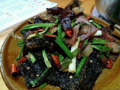 腊肉炒蕨粑-袁家豆腐