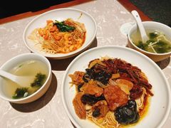 麻辣小龙虾拌面-松鹤面馆·古法焖肉面(观前店)