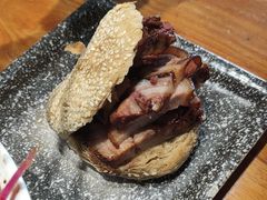 -老天桥酱肉烧饼夹肘子(天桥店)