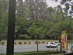 -古榕农庄·桑拿簸箕菜·招牌泥焗鸡(清远长隆店)