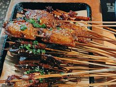 -吞鱼兽麻辣烤鱼(万达店)