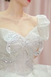 -LOVE SHINE婚纱·红鼎庄龙凤褂·妈妈装定制
