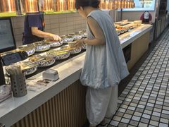 -兴旺欧韩城(上海兴旺国际服饰城店)