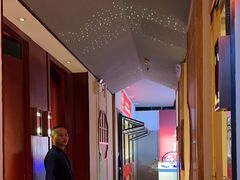 -鸽子侯·家宴·平价海鲜(市图书馆店)