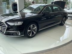 -成都华星名仕奥迪4S店(龙潭寺店)
