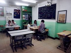 大堂-做了不起的80后