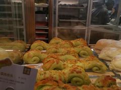 -奈雪的茶(亨特国际广场店)