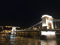 -塞切尼链桥