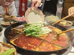 -岗上渣渣老火锅(上大田湾店)