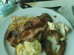 -澳门旅游塔360°旋转餐厅(南湾湖广场店)